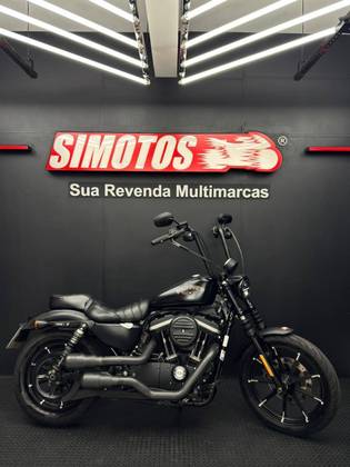 HARLEY-DAVIDSON SPORTSTER IRON 883 